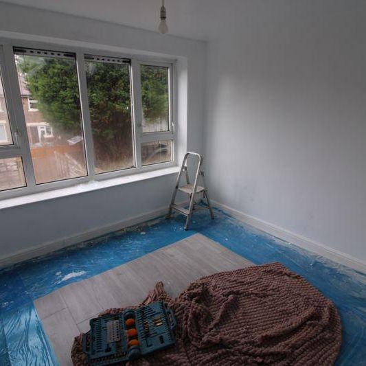 4 bedroom terraced house to rent - Photo 1