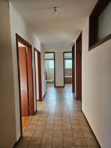 4.5 Zimmerwohnung im 1. Stock in Belfaux - Photo 3