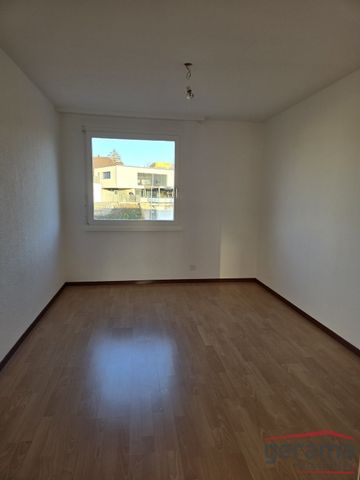 3.5 Zimmer-Wohnung im 3. Stock in Schmitten - Photo 5