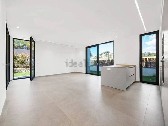 2 room luxury Flat for rent in Palma de Mallorca, Spain - Photo 1