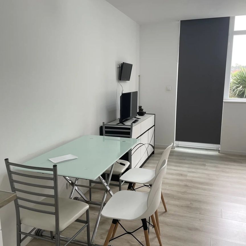 Location Appartement 1 pièce 24m² BOULOGNE SUR MER 62200 - Photo 1
