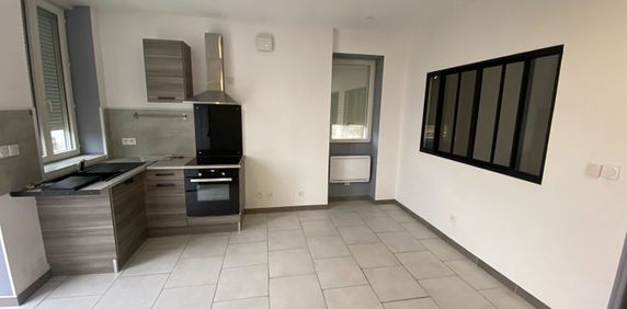 Location Appartement 2 pièces 30m² - Photo 2