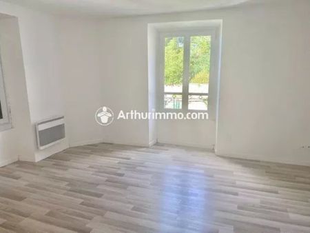 Location Maison 5 pièces 106 m2 à Tigery - Photo 2