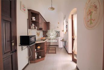 appartamento con cortile