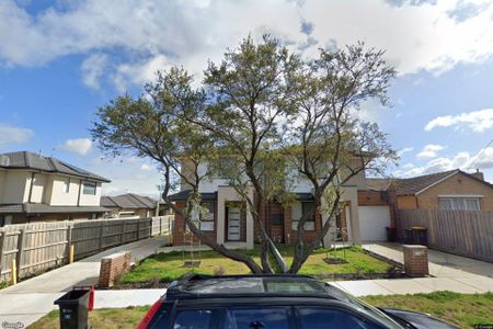 Available 13th December 2025 - Photo 4