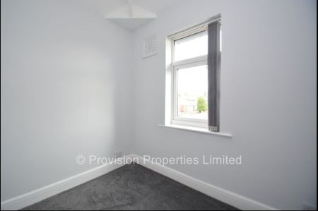 2 Bedroom Houses for Rent - Photo 5