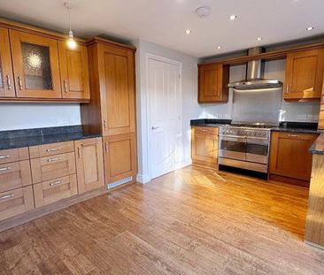 4 bedroom terraced house to rent - Photo 6