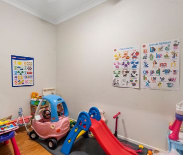 Modern Low-Maintenance Townhouse in Oxenford - Photo 6