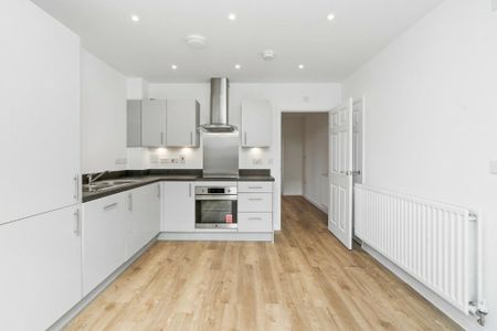 3 bedroom end of terrace house to rent - Photo 5