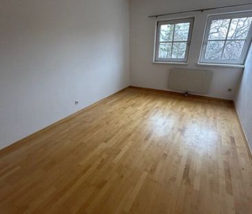 Hübsche 3-Zimmer-Wohnung in Gumpoldskirchen – ideal zum Wohlfühlen ... - Photo 1