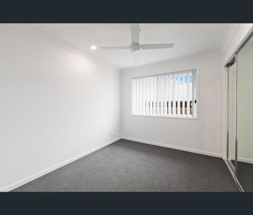 11 Byfield Place, Yarrabilba, Qld 4207 - Photo 4