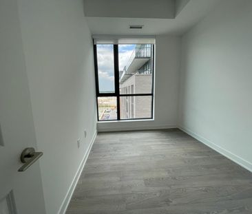 THE MACKENZIE: Keele St & Major Mackenzie Dr W (120 Eagle Rock Way)... - Photo 3