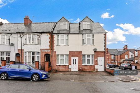 2 bedroom terraced house to rent - Photo 3