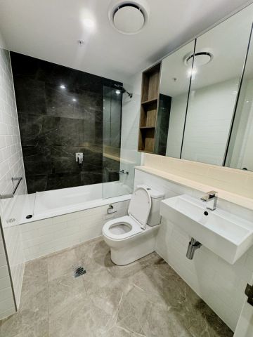 5 Sonny Leonard, Sydney - Photo 4