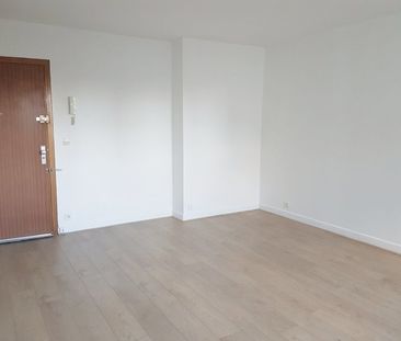 Location Appartement 1 pièce 30m² FONTAINEBLEAU 77300 - Photo 1