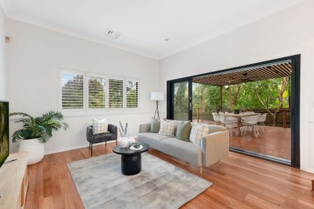 Beautifully Updated Duplex in Prestigious Pymble Location - Photo 5