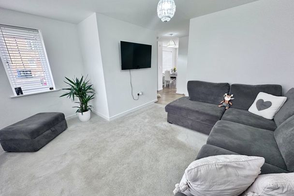 New Hills Road - Photo 1