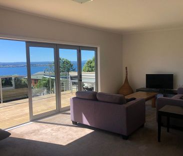 Fully Furnished Lakeview Home in Acacia Bay - Photo 2