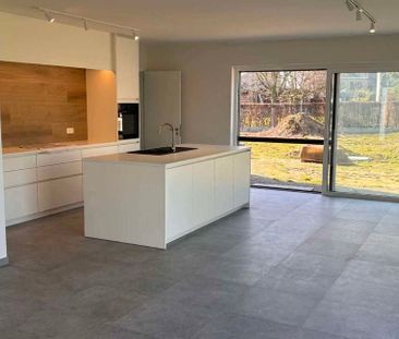 Uitzonderlijke woning te huur in Schellebelle voor € 1.600 met 3 sl... - Photo 4