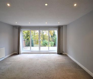 4 Bedroom Mews To Let - Photo 1