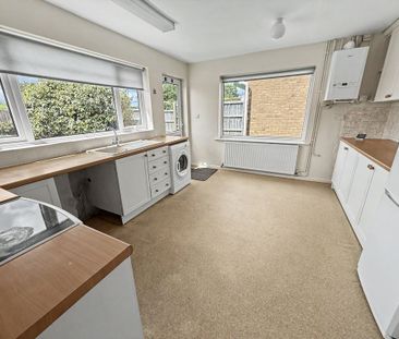 Yew Tree Drive, Bayston Hill, Shrewsbury, SY3 0PL - Photo 4