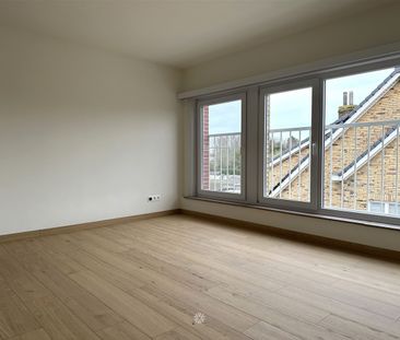 Gerenoveerd duplex appartement met 3 slaapkamers te huur te Wetteren - Foto 4