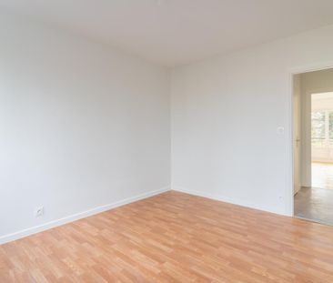 Location Appartement 3 pièces 77m² CRAN GEVRIER 74960 - Photo 4