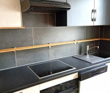 Joli appartement de 2 pièces à louer au Locle - Photo 3