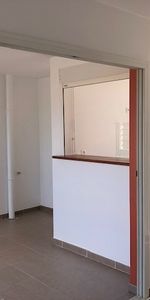 Location Appartement 69m² 3 pièces Fort de france - Photo 3