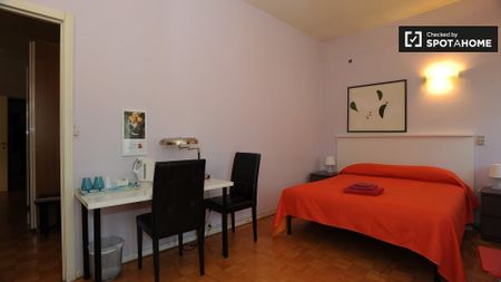 Viale dellUmanesimo, Rome, Lazio 00144 - Photo 3