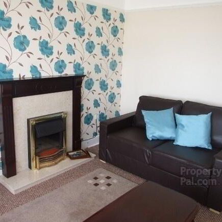 1 Strand Road (Student Let ), Portstewart, BT55 7LS - Photo 1