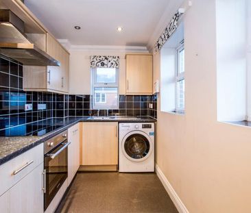 2 bedroom apartment to rent Stanley Road, Bournemouth, BH1 - Photo 6