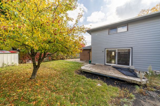 For Lease - 913 Carnaby Crescent, Oshawa, Ontario - Photo 1