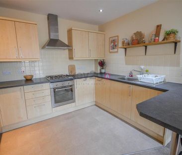 1 bedroom flat to rent - Photo 6