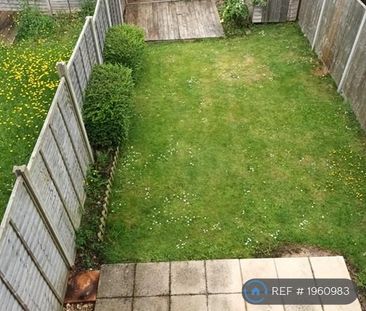 2 bedroom semi-detached house to rent - Photo 5