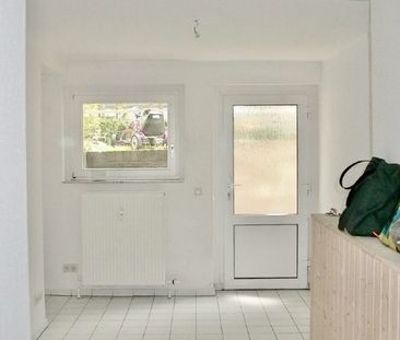 Wohnbüro im Souterrain mit Garage ... am Großen Garten! - Foto 3