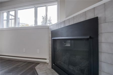 For Lease - 5 Jacksway Crescent Unit# 105, London North, Ontario - Photo 4