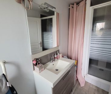 Location Appartement 2 pièces 37m² HAUBOURDIN 59320 - Photo 5