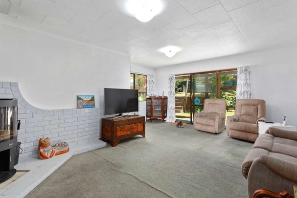 4 BEDROOM HOME - Photo 1