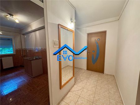 Apartament de inchiriat, 2 camere, etajul 1, nemobilat, Frumoasa Iasi - Fotografie 3