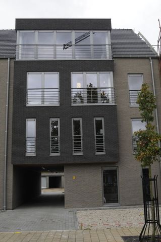 Gemeubeld dakappartement met groot terras - Photo 2