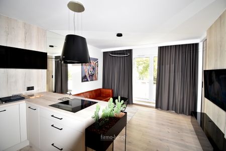 Apartament z miejscem postojowym blisko centrum - Zdjęcie 4