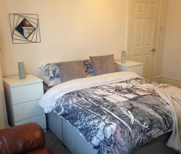 5 bedroom house to rent - Photo 4