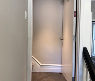 For Lease - 69 King Street Unit# Upper Level, Caledon, Ontario - Photo 2