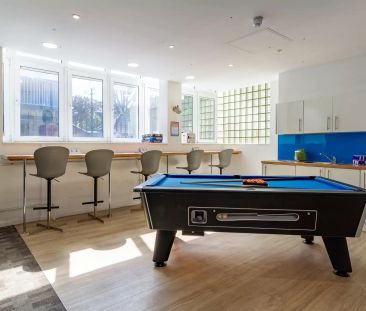 Bronze Twin Studio - Photo 3