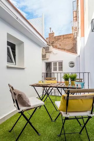 Calle Trinidad Grund, Málaga, Andalusia 29001 - Photo 3