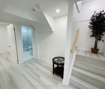 1209 Prestonwood Crescent #Lower - Photo 6