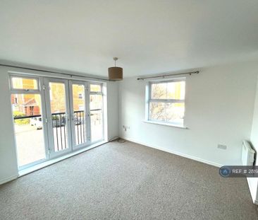 2 bedroom flat to rent - Photo 6