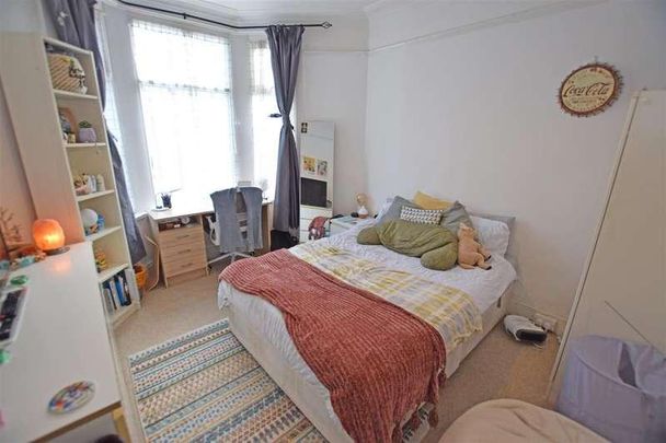 Canada Road, Heath/gabalfa, Cardiff, CF14 - Photo 1