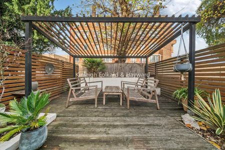 1 bedroom maisonette to rent - Photo 2